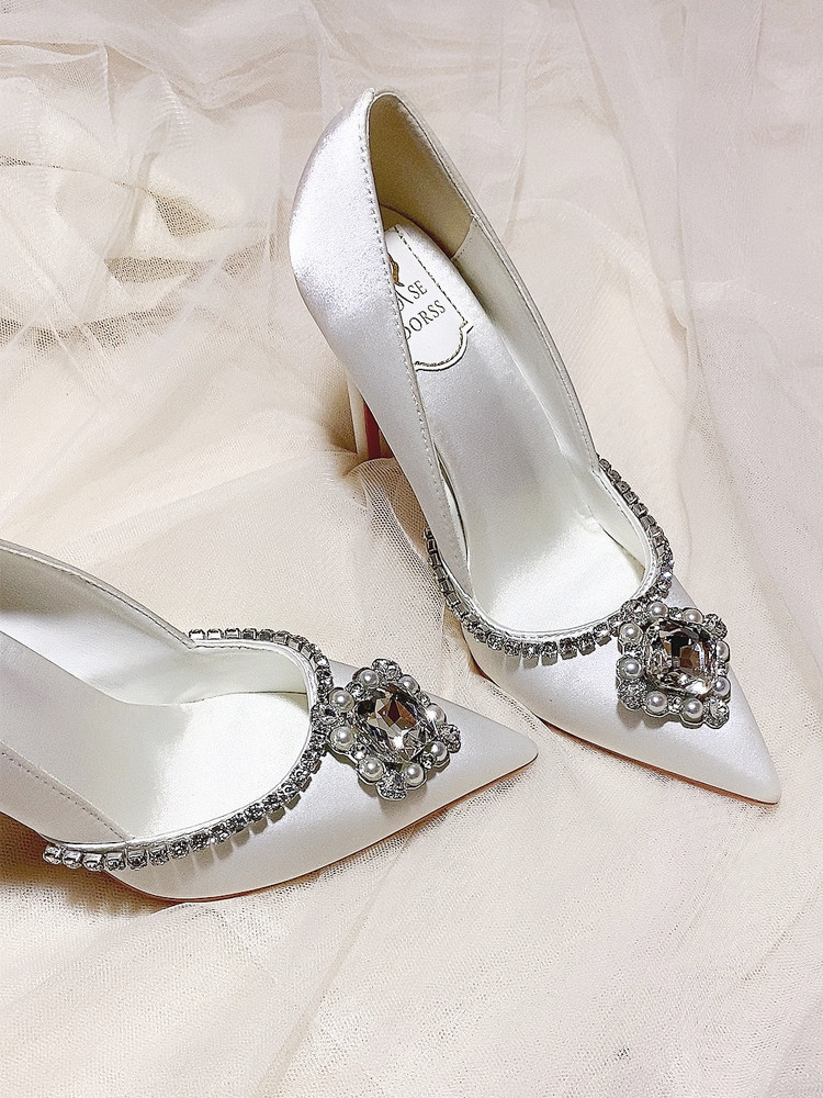 Satin putih tinggi pernikahan seusia, pengantin wanita 2024 model baru, temperament batu ringan, sen