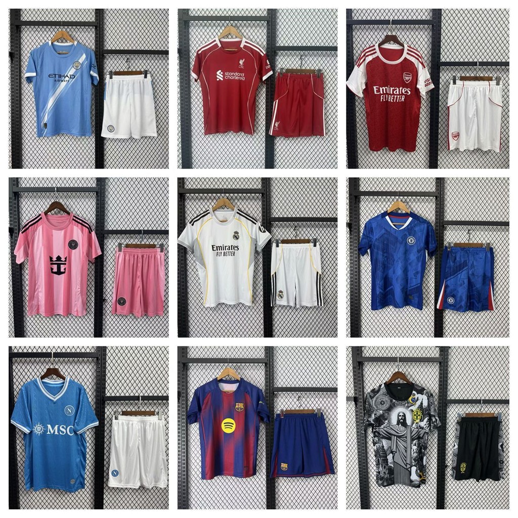 Jersey 2526 Klub Real Madrid Barcelona Arsenal Chelsea Set Seragam Sepak Bola untuk Anak dan Dewasa 
