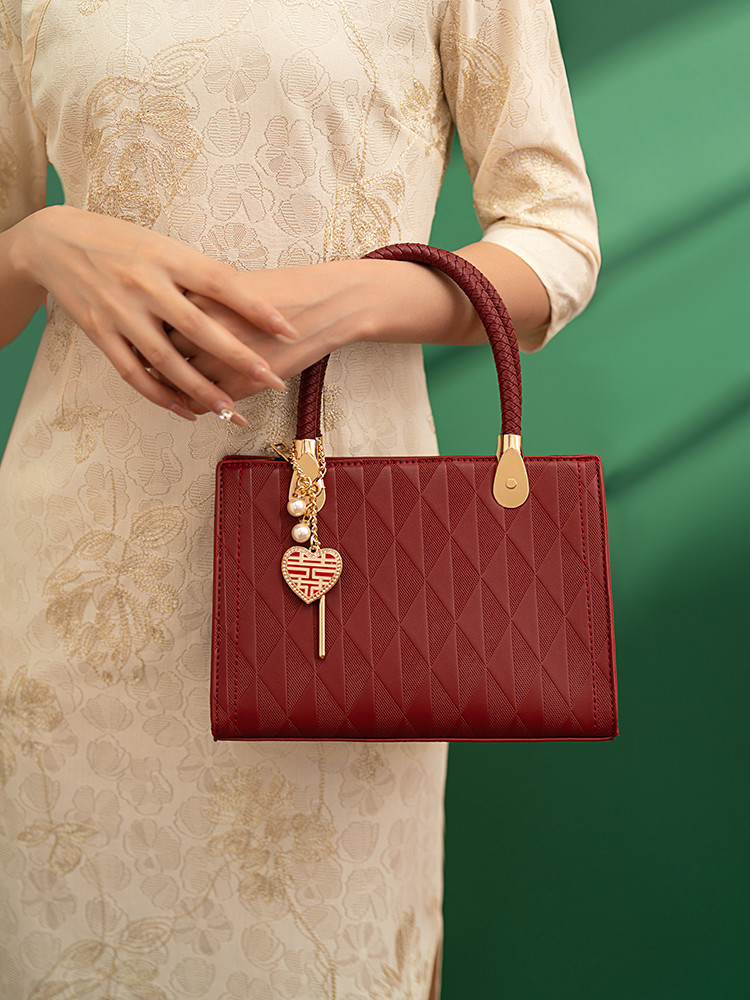Tas merah, kapasitas besar, hadiah pengantin wanita, wanita usia tengah, ibu, tas, ibu mertua bahagi
