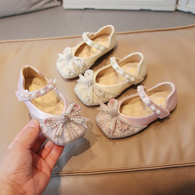 

sepatu baby import 2024 Spring New Princess Bow Crystal Girl Baby Little Leather Half Cool Single Shoes Soft Sole