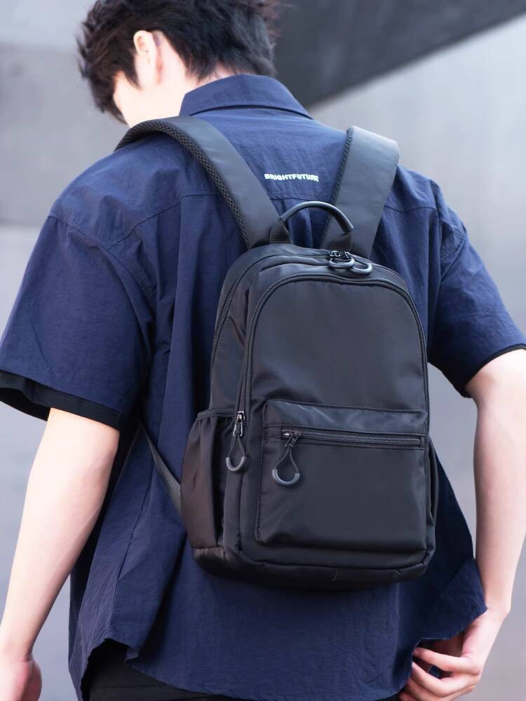 Pria Hiking Pendakian Gunung Tas Sekolah Siswa SMA Perjalanan Santai Ransel Kecil Ringan