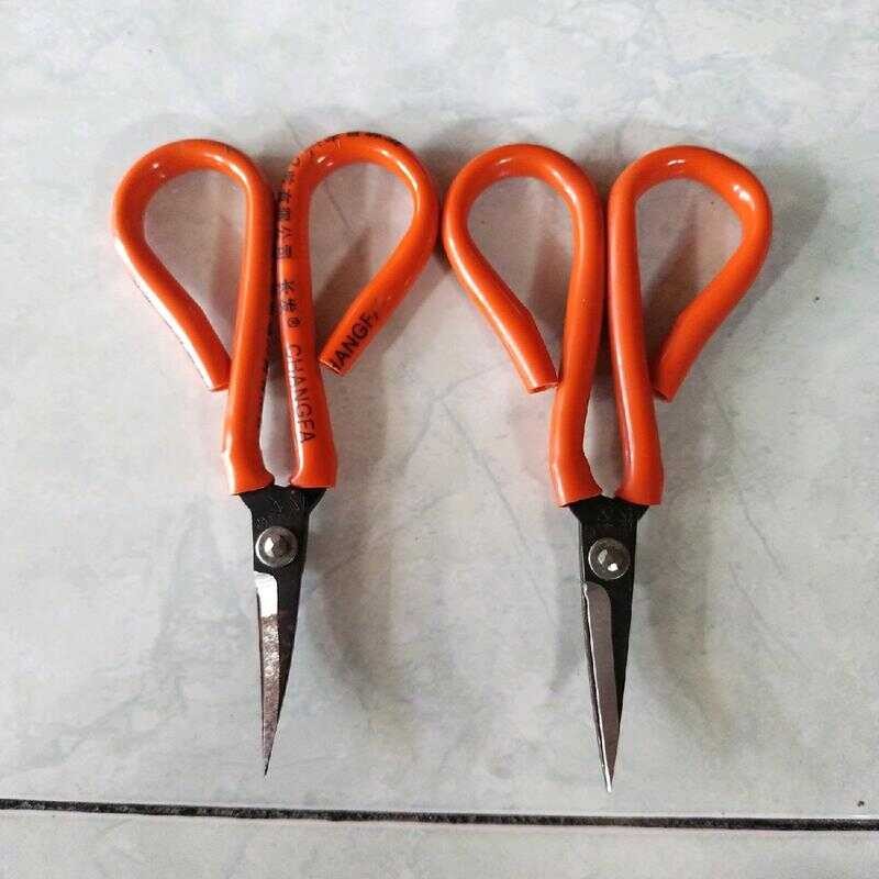 

gunting pucuk bengkok khusus buat batik layang