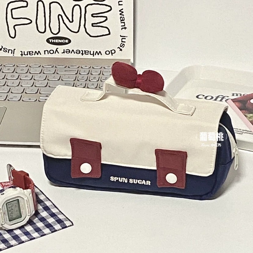 

Kotak Pensil Lucu Gaya yang sama Instagram penampilan tinggi, kapasitas besar pensil putih salju, kotak baru sederhana dan niche Import