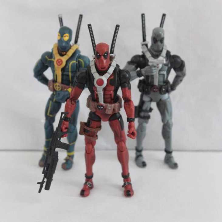 Boneka Mainan Anak  Pahlawan Komik Mati Dibuat Model Boneka Supermobile Deadpool