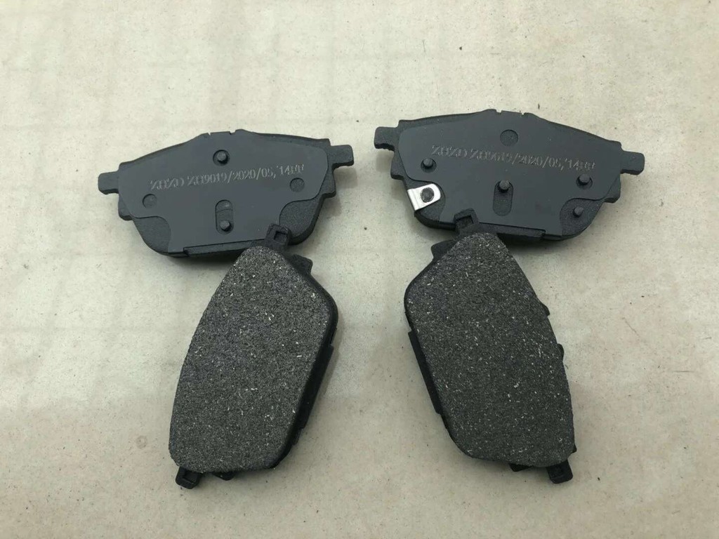 bantalan (1set) rem depan / belakang untuk suku cadang mobil GAC GS8 S Cina ()    /