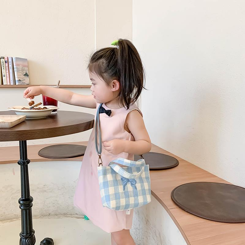 Tas Anak-anak 2024 Tas Kanvas Portabel Bayi Putri Lucu Baru Anak Perempuan Kecil Tas Selempang Bahu