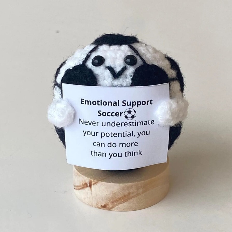 

Boneka Hook tenunan emosi sepak bola positif energi murni tangan lucu memegang kartu boneka seri hadiah