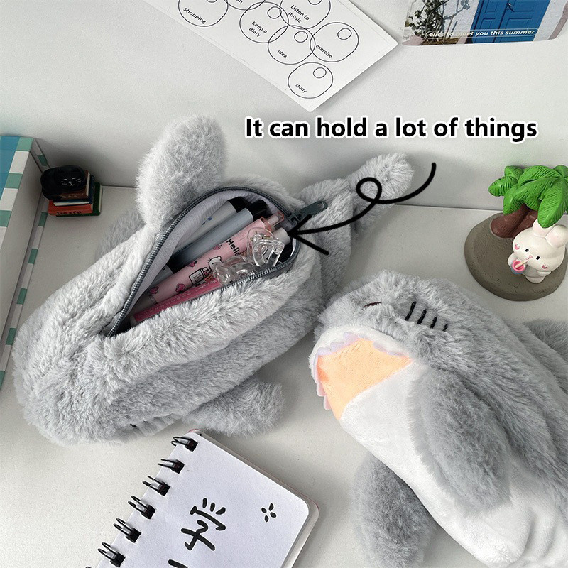 

Kotak Pensil Lucu Cute Plush Large Capacity Student Creative Doll Stationery Storage Shark Pen Bag Import