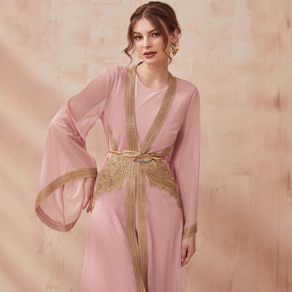 Gaun Wanita Pakaian Wanita Muslim Abaya dengan Sabuk Perdagangan Luar Negeri Timur Tengah Stok Dua P