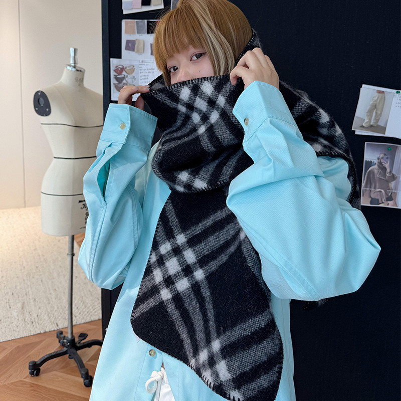 Syal Musim Dingin Syal Hitam dan Putih Vintage untuk Wanita 2025 Gugur Musim Dingin Baru Gaya Korea 