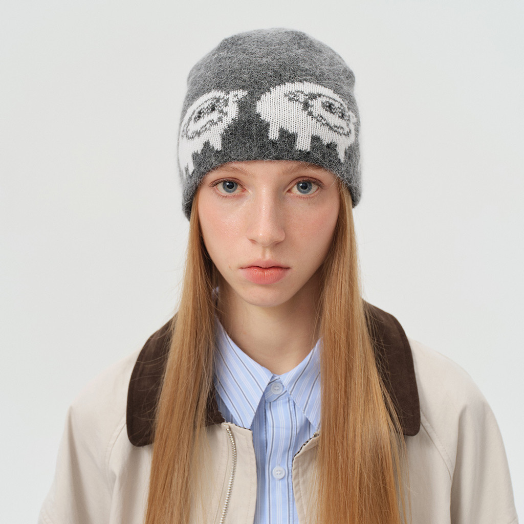 Topi Penutup Kepala Rajut Woll Domba Kecil dari Campuran Bulu Kelinci Buatan Sendiri untuk Wanita   