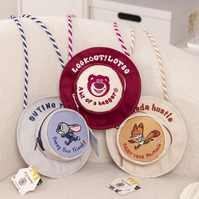 Tas Selempang Boneka Seri Topi Bucket Judy Nick Zootopia Beruang Stroberi
