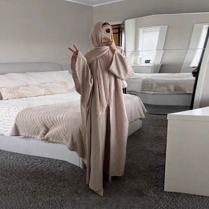 Dress Gaun Wanita Muslim 2025 Timur Tengah Arab Dubai Jubah Panjang Warna Solid Fashion Baru Cardiga
