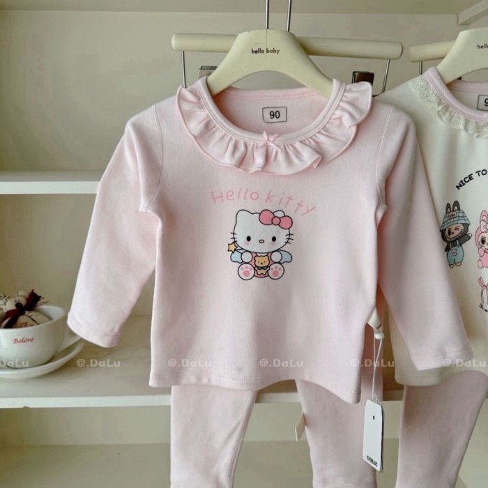 Baju Rumah Baru Anak Perempuan 2025 Piyama Beludru Jerman Baju Musim Gugur Anak-anak dan Celana Musi