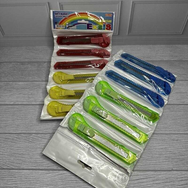 

SATU RENTENG ( 12 PCS ) Cutter Kater Renteng Besar