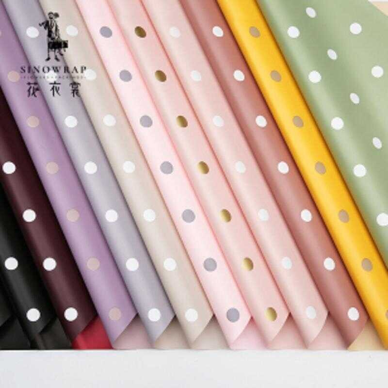 

KOREAN WRAPPING PAPER MOTIF POLKADOT BUKET KERTAS KADO CELLOPHANE PREMIUM