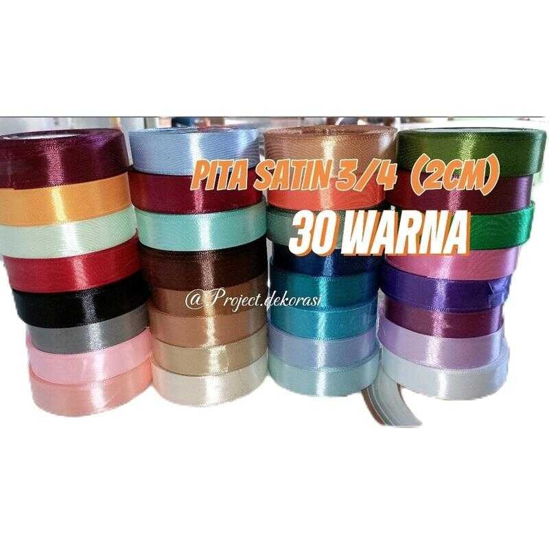 

PITA SATIN 3/4 atau 2CM . 1 Roll 20 - 25 yard. Souvenir hampers kain polos parcel