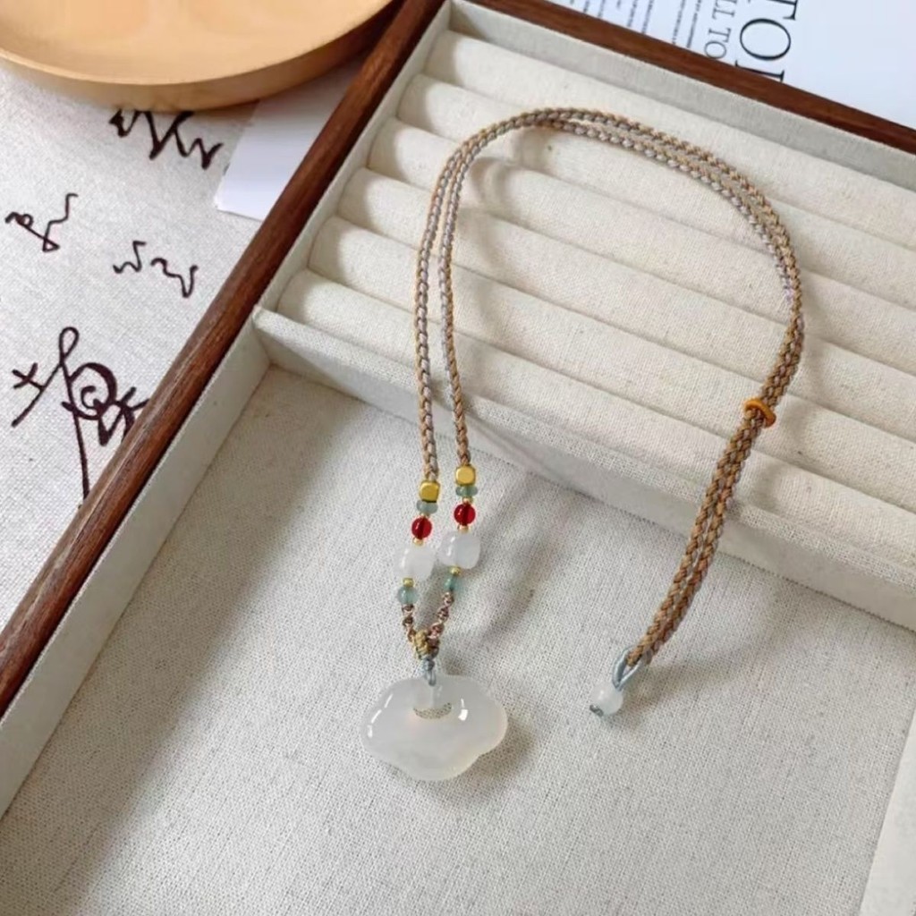 Benih Es Kalsedon Alami, Kunci Xiangyun Ruyi Xiangyun, Kemewahan Ringan, Berikan Kalung Batu Akik Pa