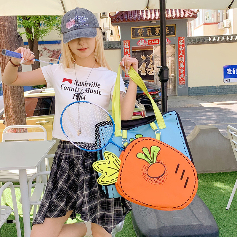 Tas jinjing olahraga travel baru tas selempang wanita kapasitas besar kecil segar