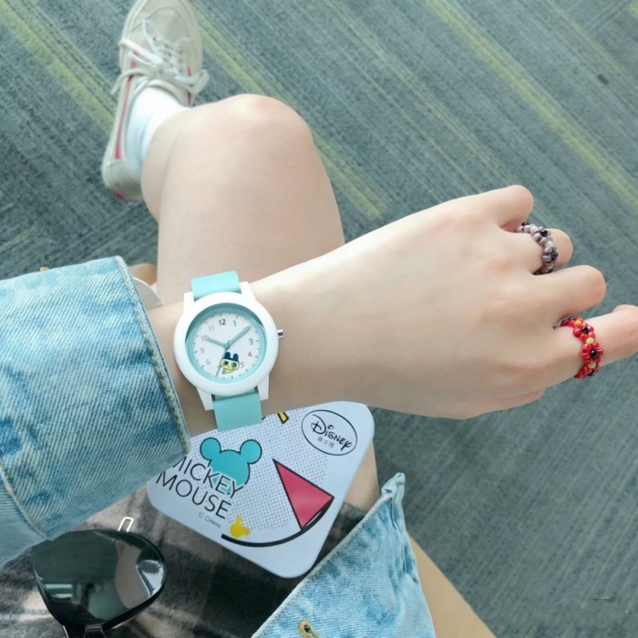 Tamagotchi Silicone Watch Student Watch Middle And High School Student Exam Pointer Silent Time Rea