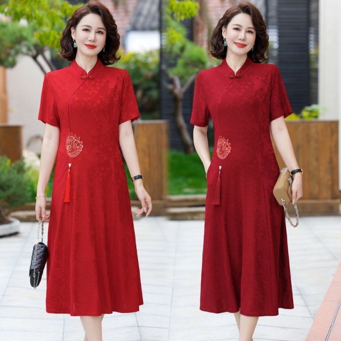 Gaun Cheongsam Lebih Baik Gaya Tiongkok Baru Gaun Kelas Atas Lengan Pendek Ibu Perjamuan Pernikahan 