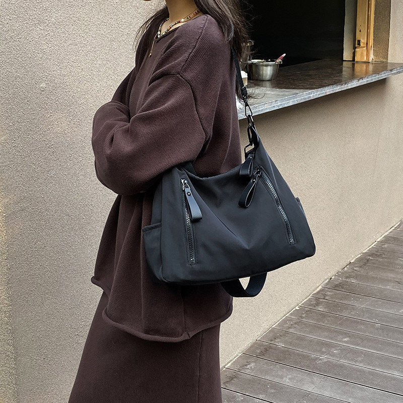 Tas Wanita Terbaru Kapasitas Besar dari Kain Oxford Korea  Jepang, Selempang Vintage Elegan Serbagun