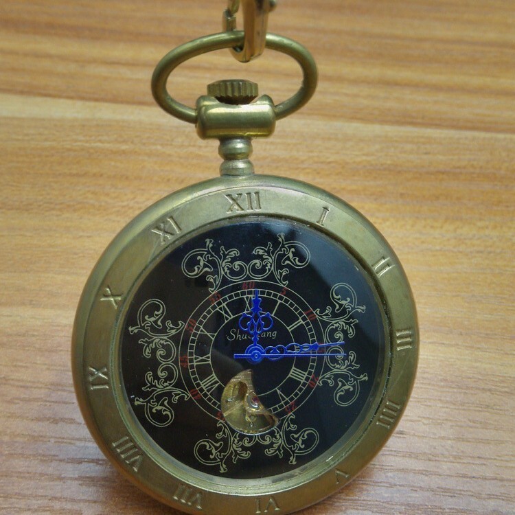 Jam Tangan Keren Saku Besar Mekanis Manual Unisex Rantai Koboi untuk Lansia Aksesori Hadiah Koleksi 