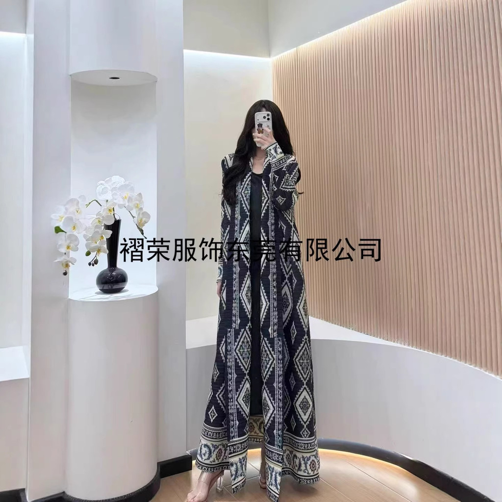 Miyake Cardigan Lipit Abaya Gaun untuk Arab Saudi Dubai Jubah Panjang Pakaian Wanita Berkualitas