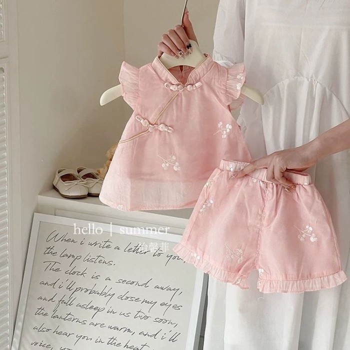 Setelan Gaya Cina Baru Anak Perempuan Baju Boneka Gaya Cina Manis Bayi Musim Panas 2025 Celana Pend