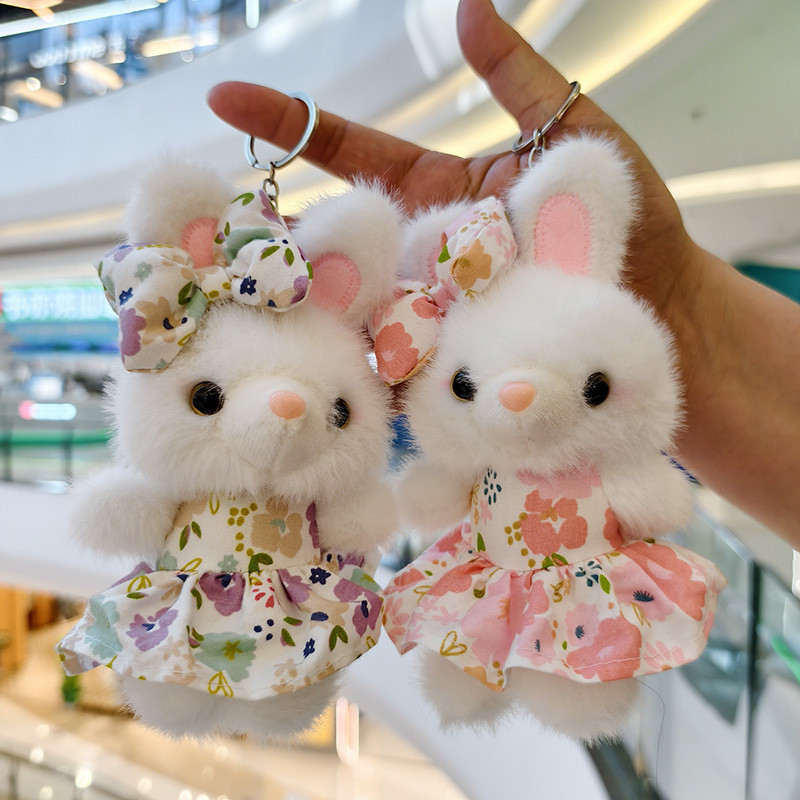 Bag Charm Gantungan kelinci berpakaian bunga yang lucu, gantungan kunci boneka kelinci, dekorasi tas