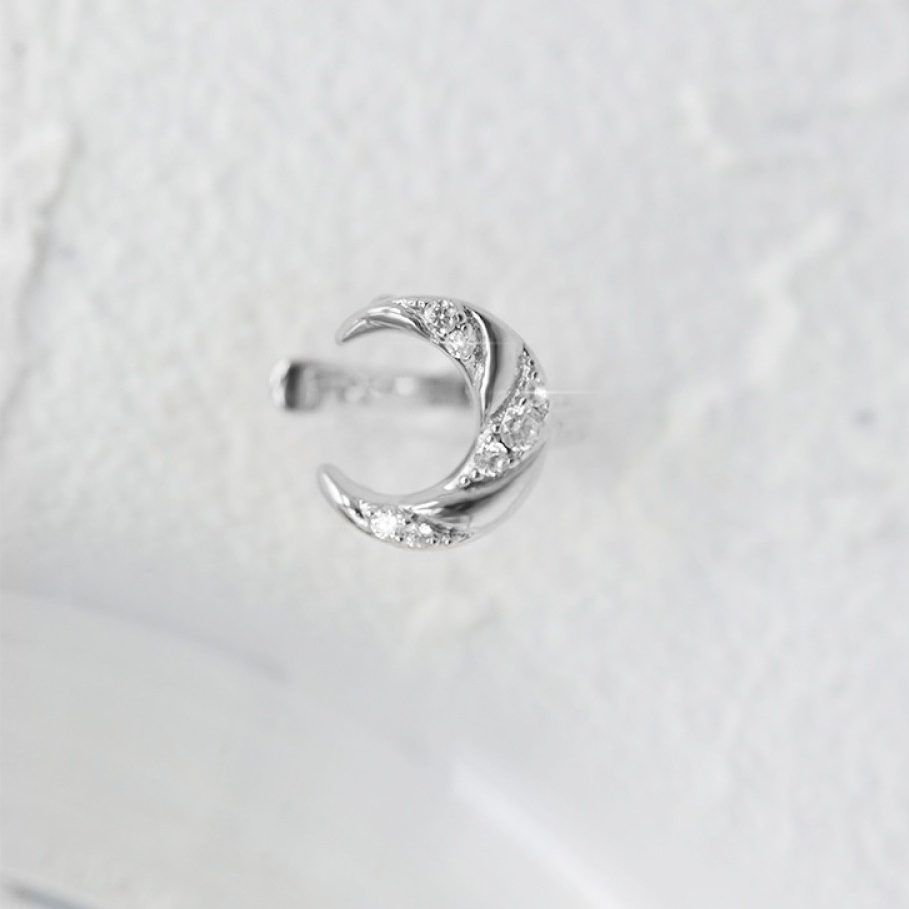 Anting Klip Bulan Geometris Berlian Imitasi Untuk Wanita Non Tindik Warna Silver Perhiasan Ear Cuff