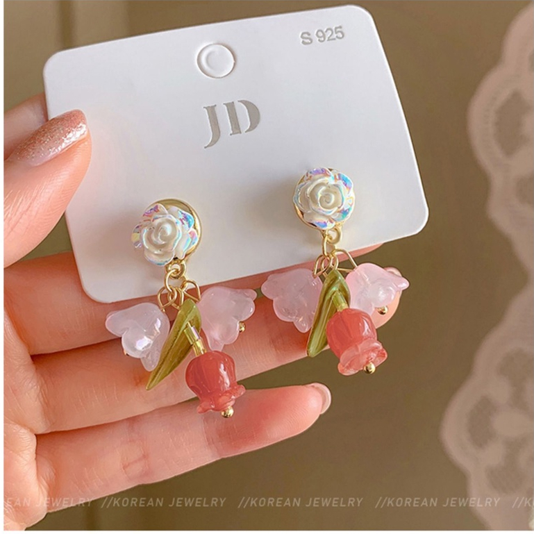 Musim Panas Baru Anting Bunga Fashion Wanita Mutiara Vintage Stud Earrings