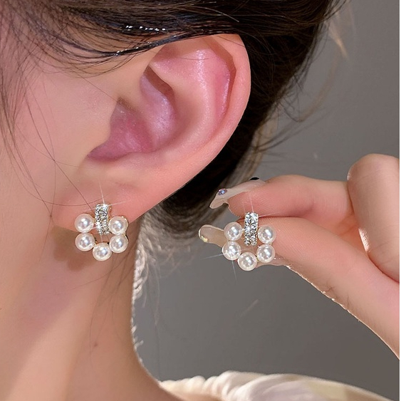 Anting Bunga Baru Gaya Korea Fashion Wanita Anting Hijab Mutiara