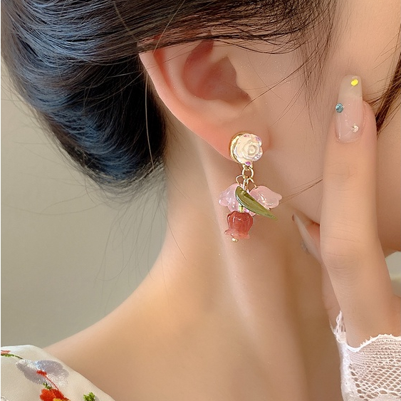 Musim Panas Baru Anting Bunga Fashion Wanita Mutiara Vintage Stud Earrings