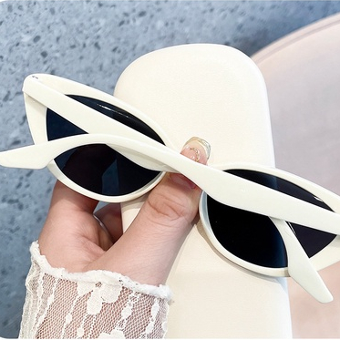 Kacamata Hitam Mata Kucing Untuk Wanita Ulzzang Square Trend Sunglasses Eye Cat Shades Sunglass