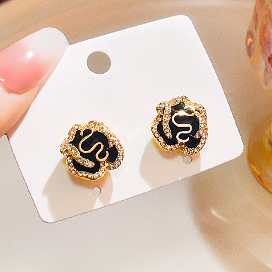 Gold Plated Black Flower Stud Earrings Vintage Elegant Floral Jewelry Women Wedding Party Gift