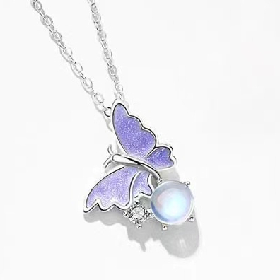 Kalung Liontin Kupu-Kupu Yang Indah Kalung Rantai Silver Elegan Untuk Wanita Perhiasan Aksesoris Hadiah