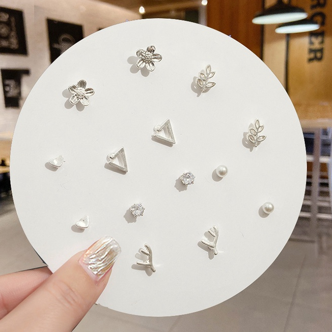 7 Pcs Fashion Sederhana Kecil Lady Stud Earrings Klasik Mutiara Bunga Stud Earrings
