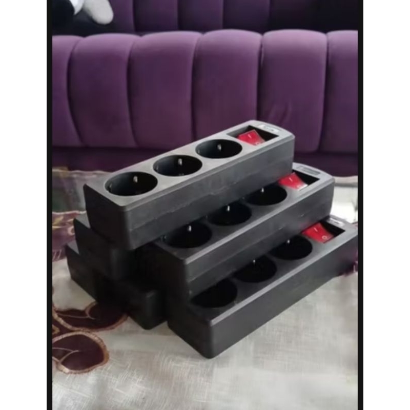 stop kontak tiga lubang STOP KONTAK ARDE  3 COLOKAN