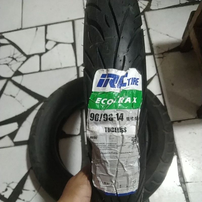 BAN TUBELESS IRC 90/90 RING 14 MATIC ECOTRAX