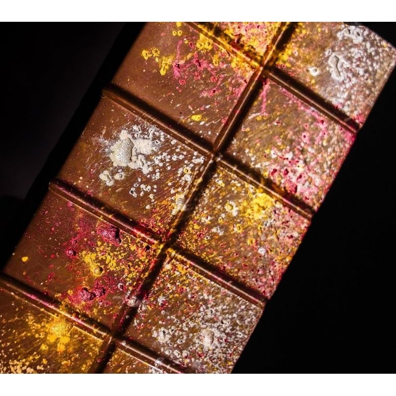 

coklat Dubai hazelnut halwa chocolatier coklat Bali oleh oleh Bali jastip Bali