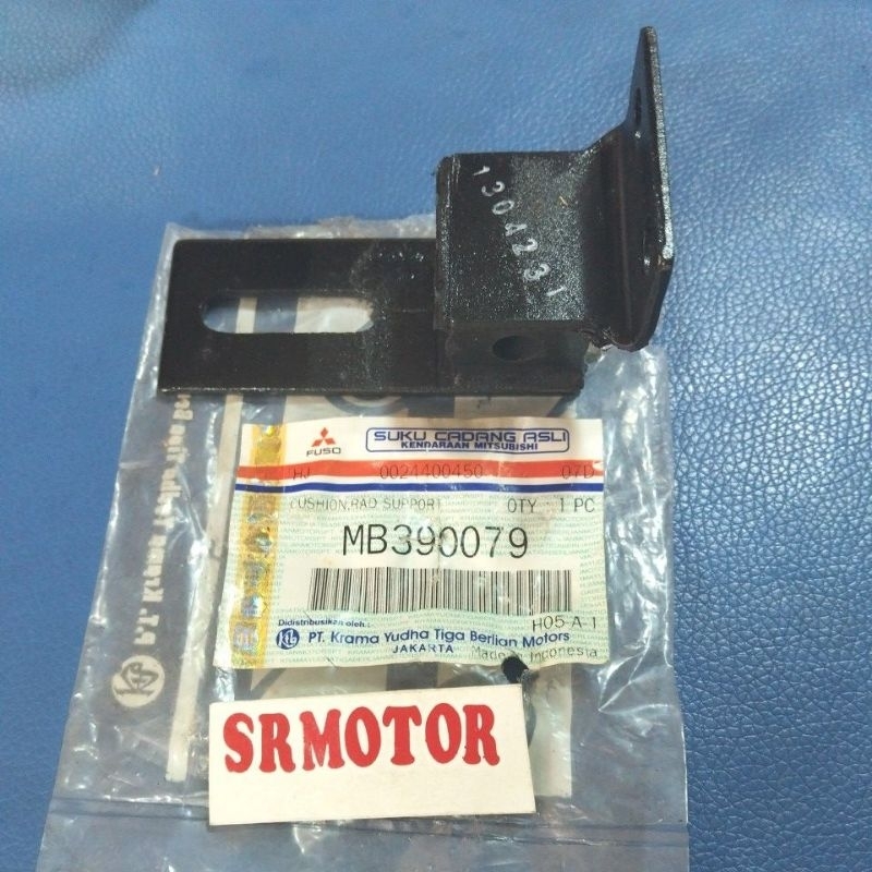 breket radiator atas  ragasa ori