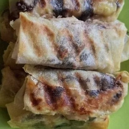 

Lumpia Pisang Coklat Frozen (isi 8)