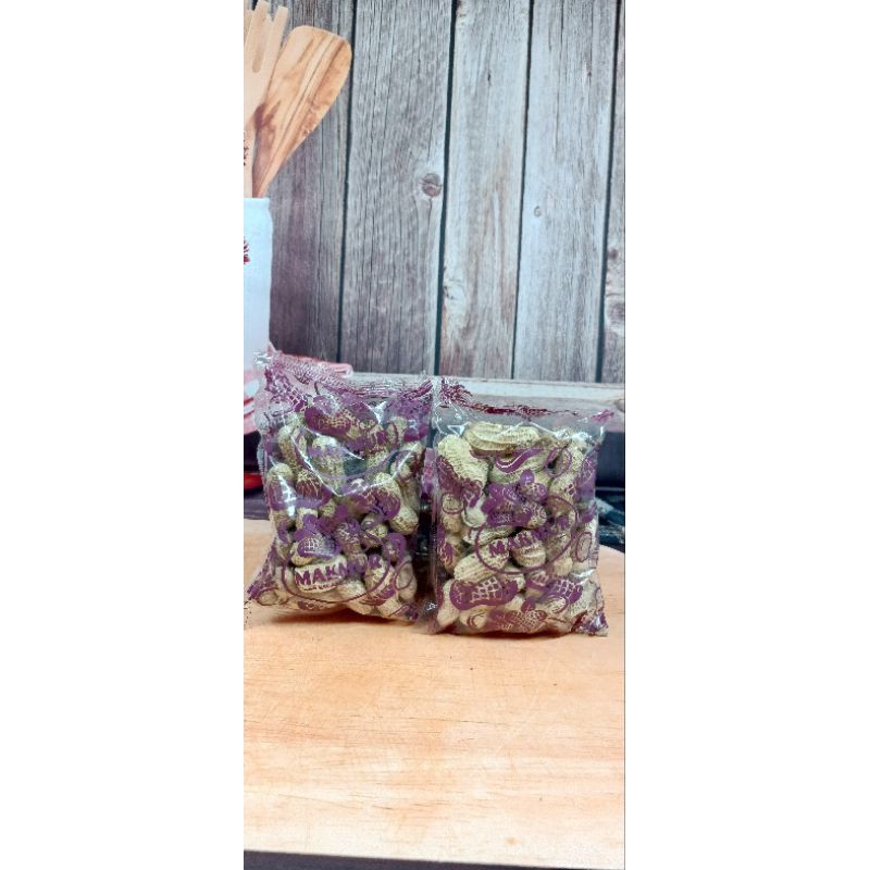 

Kacang Oven merk Makmur