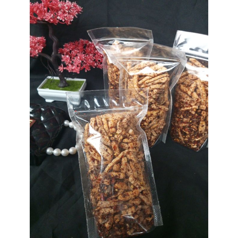 

Basreng pedes poll beli 5 gratis 1, berat 50gr