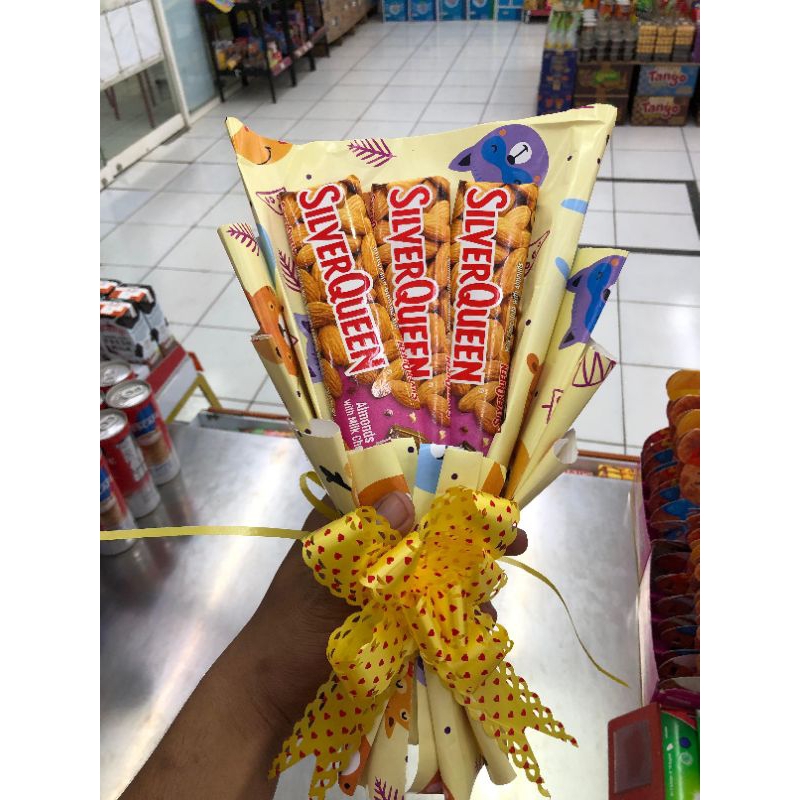 

Bukcet coklat 3pcs rasa Almond