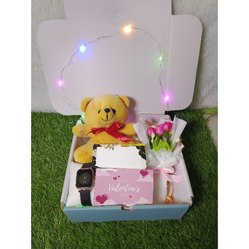 

KADO HADIAH VALENTINE'S DAY / HAMPERS VALENTINE