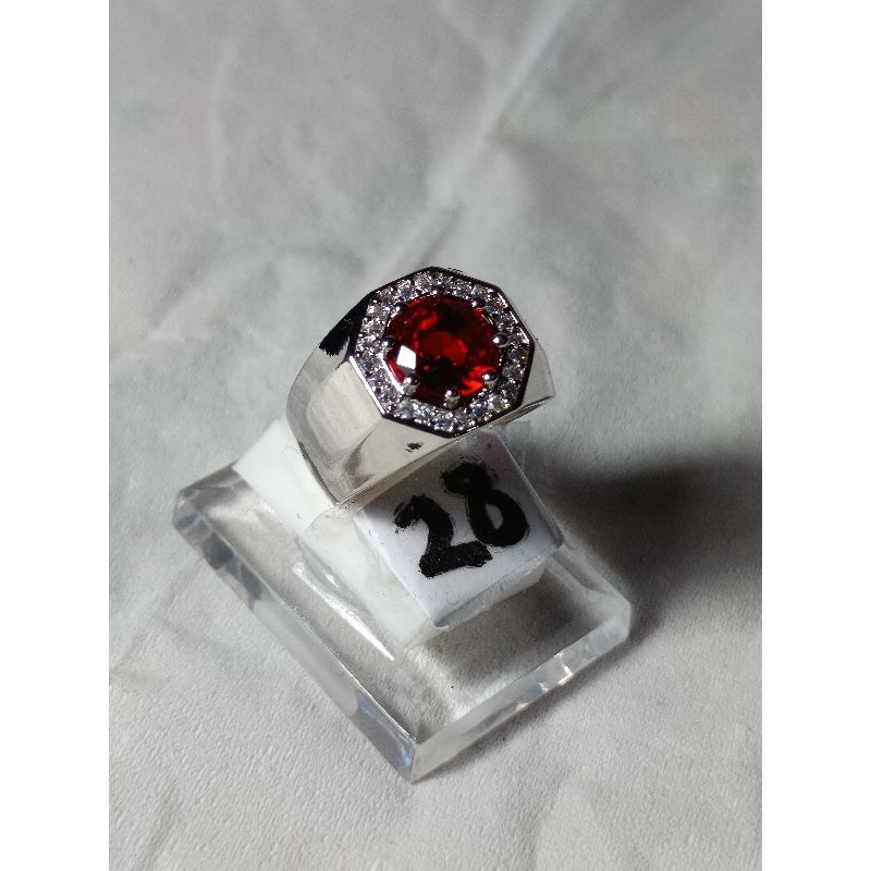 red garnet ring micro cutting zirqon