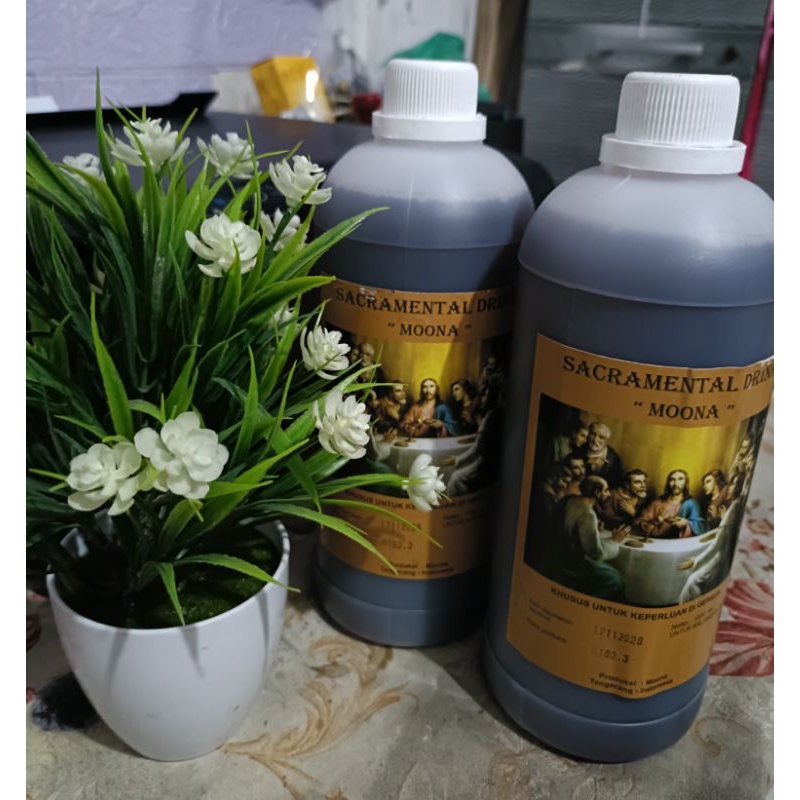 

MINUMAN PERJAMUAN KUDUS MOONA 1 LITER