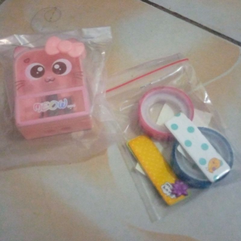 

Paket ATK (2) Rautan & Solasi dekor